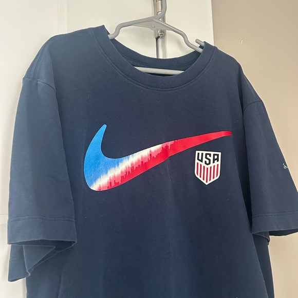 Nike USA dri-fit tee size small - Picture 2 of 5